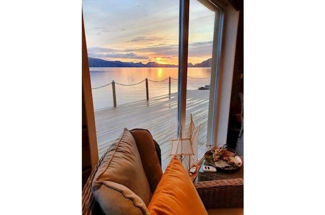 Smastranda Fjord Lodge Aheim Ngoại thất bức ảnh